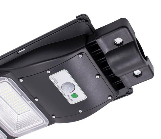 Lampione stradale LED solare 60W IP65 con sensore di movimento - 1085 lumen