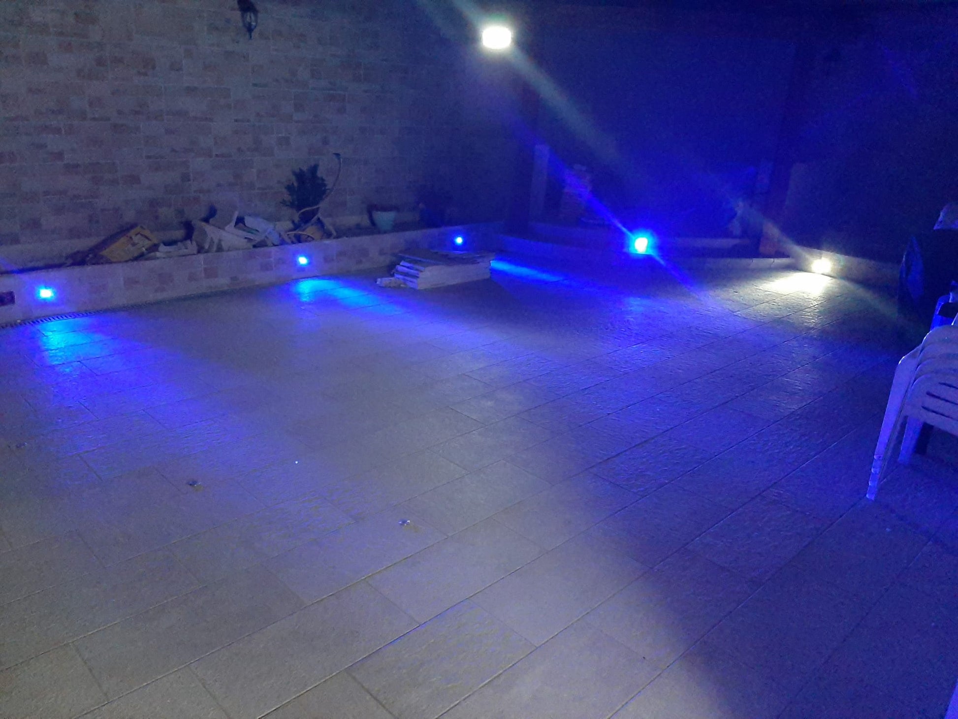 Segnapasso LED calpestabile da esterno 1W 12V - luce di cortesia per pavimento e giardino