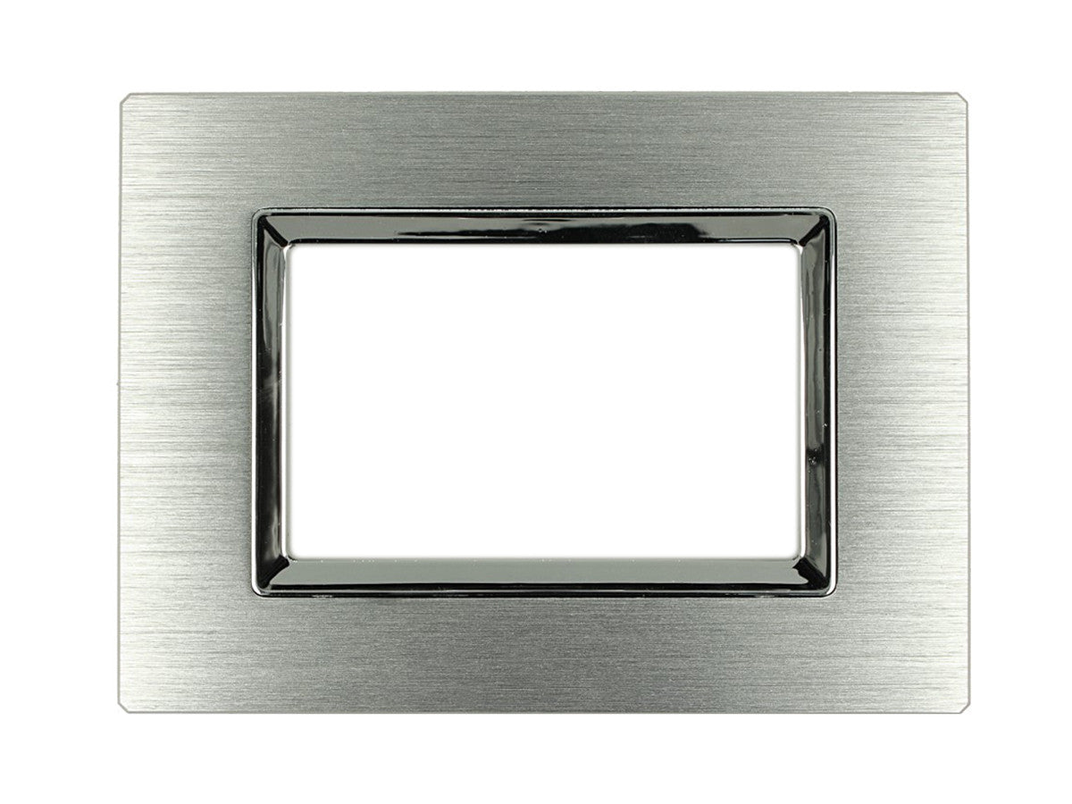 Placca Reflex in metallo satinato compatibile con BTicino Matix - 3 Posti - Argento Ossidato cod.07MT